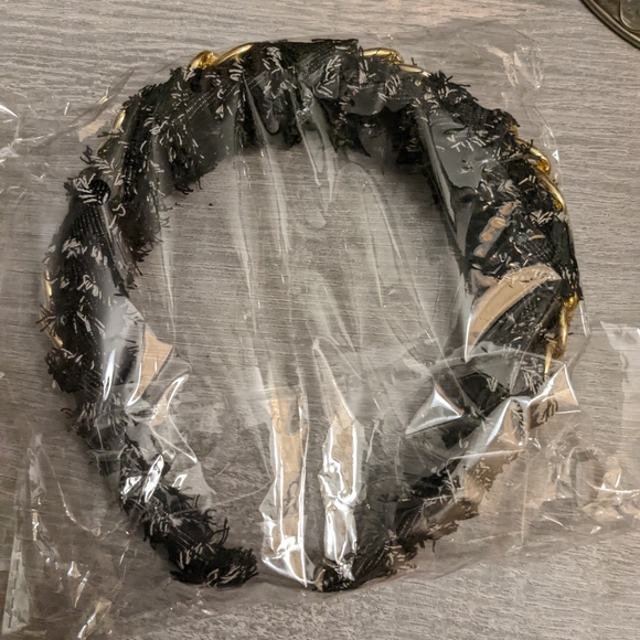 Headbands - Picture 3 of 3